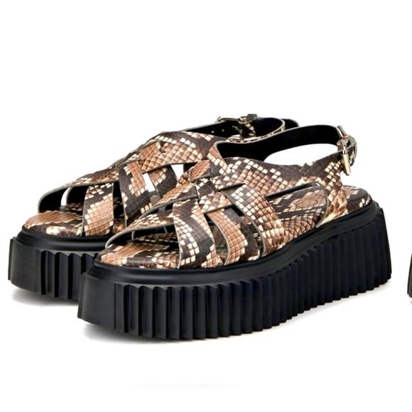 AGL Violante Flatform Sandal - Picture 2 of 9